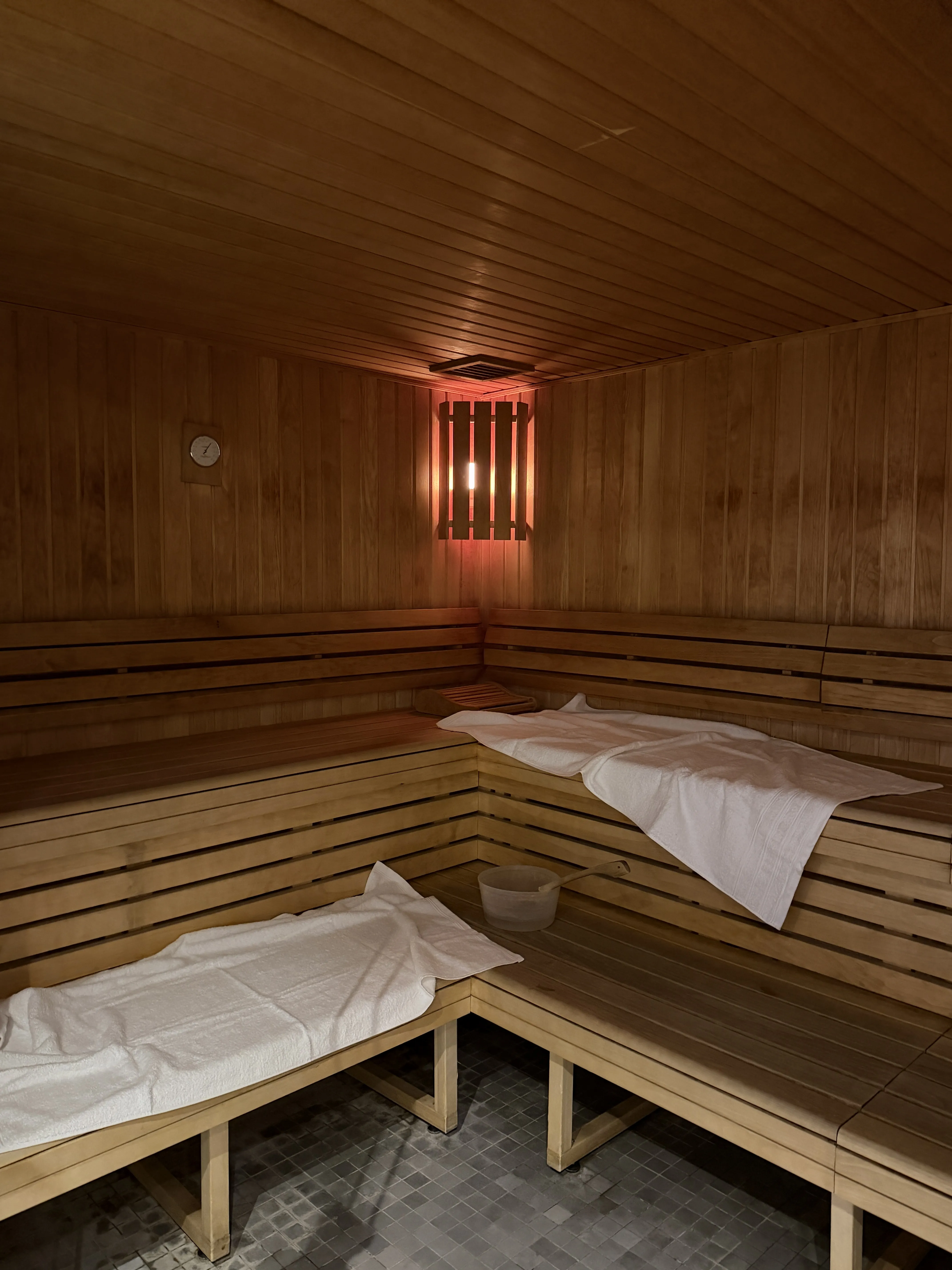 Elevate — sauna